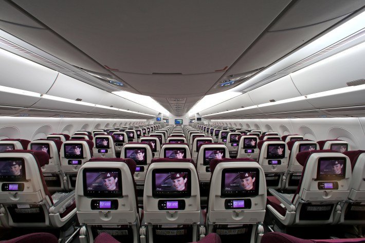 qatar-airways-airbus-a350-900-c2ad-economy-class
