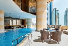 Mehr entdecken, ohne mehr zu zahlen: Die besten Stopover-Angebote Crown Plaza Doha