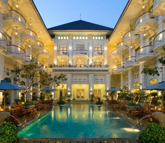 Hotelbuchung geschickt kombiniert