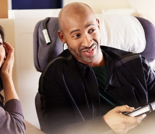 Flüge suchen mit Google Flights – So sparst du hunderte Euro