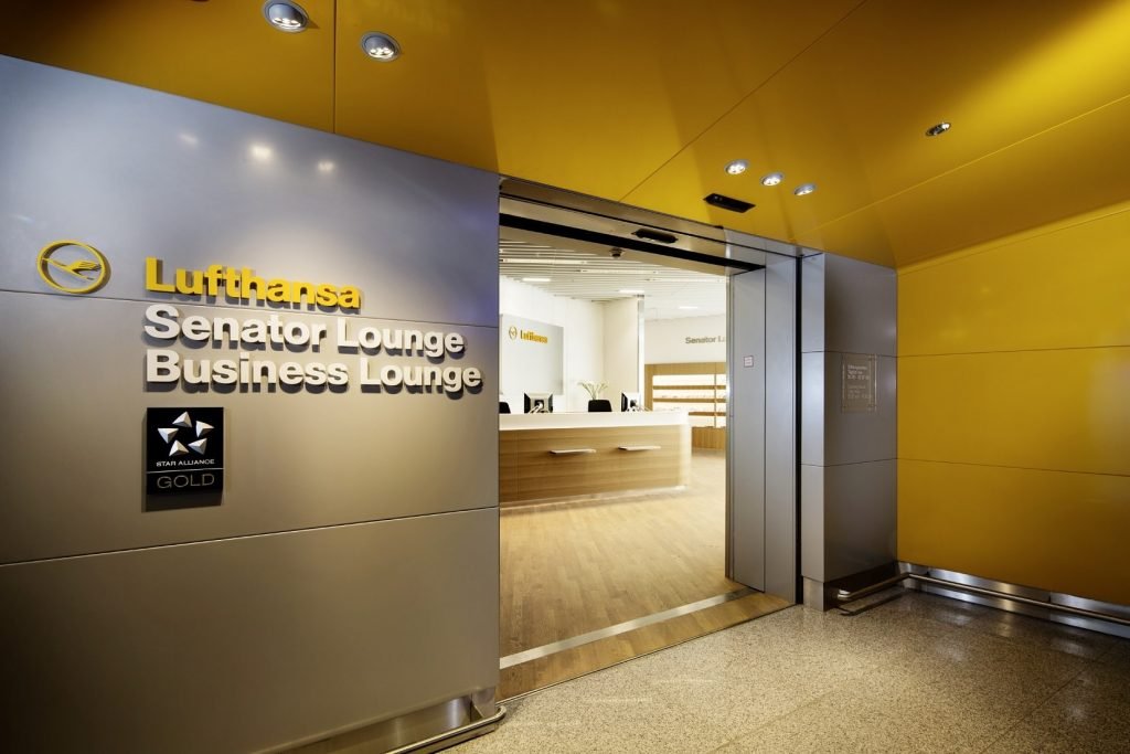 Amex Lounge