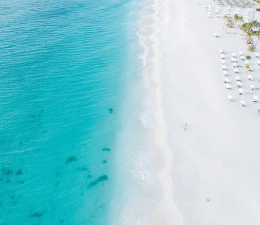 Sex im Urlaub: Wie wir im Urlaub wirklich ticken Aruba Urlaub: Eagle Beach