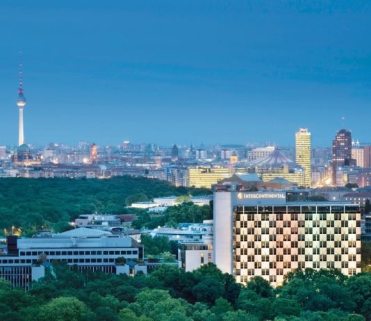 IHG One Rewards – Schneller Bonuspunkte sammeln IHG One Rewards Intercontinental Berlin Außenansicht