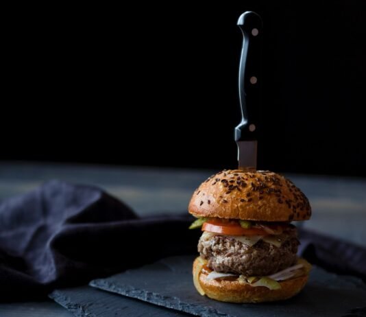 Nur heute: Bis zu 50% Geld zurĂĽck bei Lieferando Burger mit Rabatt bei Lieferando ĂĽber Shoop