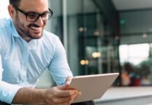 Statt Fliegen: Gratis Meilen mit e-rewards sammeln Online Umfragen Meilen e-rewards