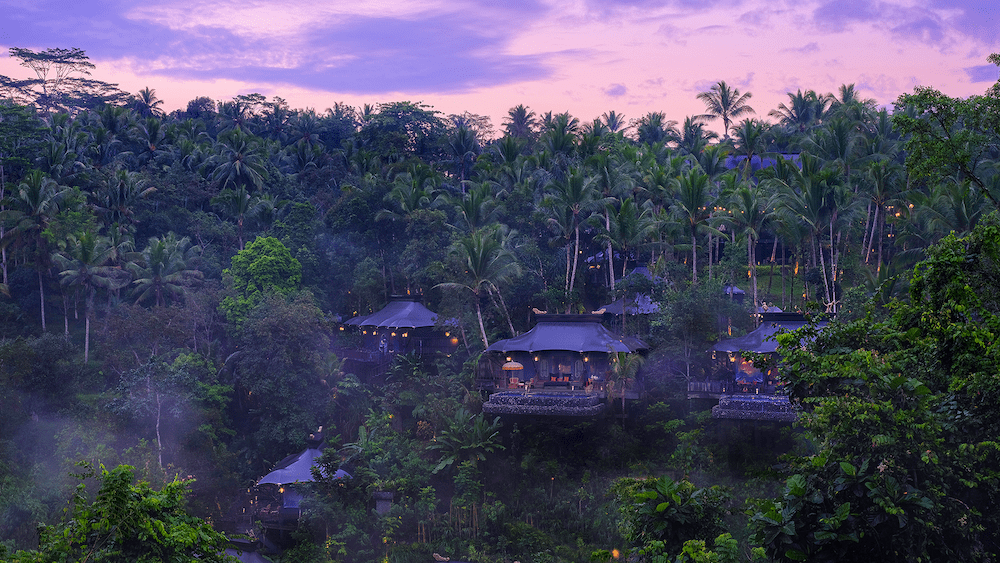 Capella Ubud Indonesia bietet seinen Gästen ein unvergleichliches Luxuserlebnis inmitten der atemberaubenden Natur Balis.