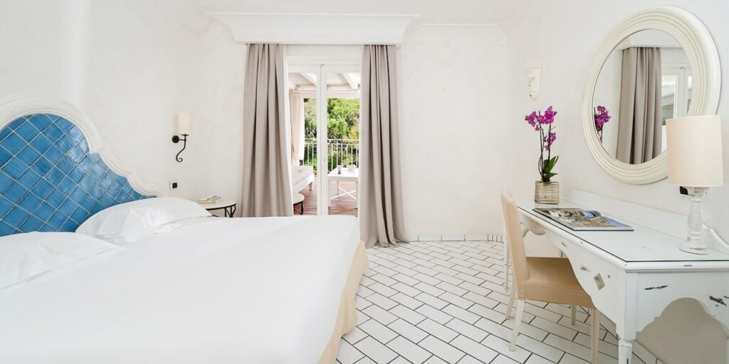 Zimmerbeispiel - Therasia Resort Sea & Spa auf Liparische Inseln
