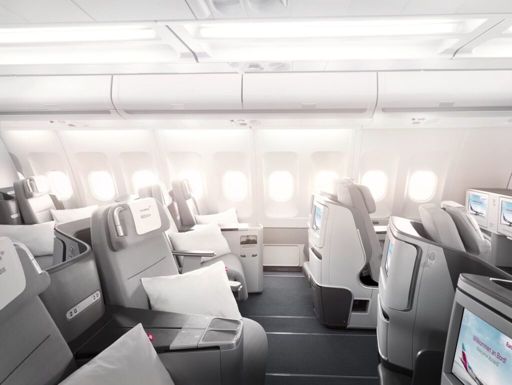 Viel Platz und Licht in der Eurowings Discover Business Class