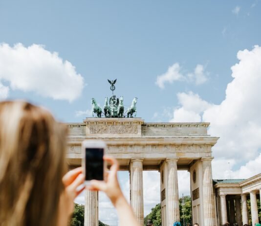 Aufgedeckt: Das 150.000 Meilen Missverständnis Brandeburger Tor in Berlin