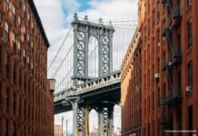 Cashback bei Singapore Airlines: 2% + 50€ on top! Die Brooklyn Bridge in New York City