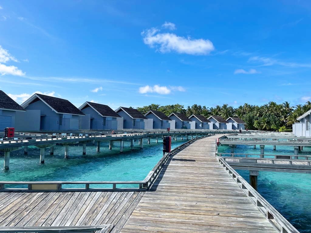 Kuramathi: Overwater Villas