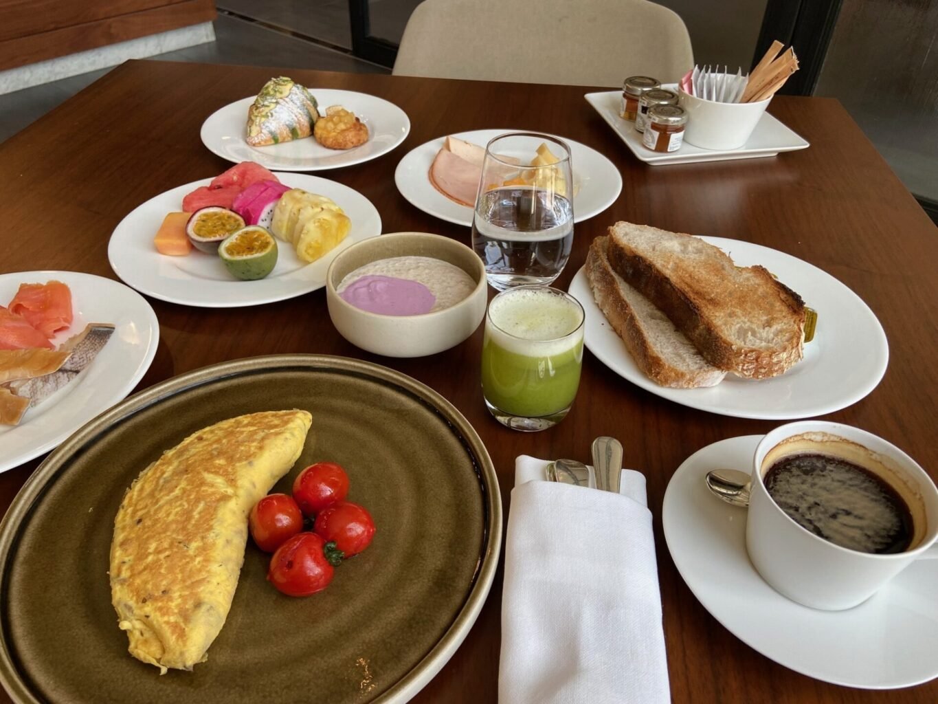 Al Messila Resort + Spa Doha Frühstück