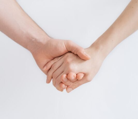 H-Hotels verschenken 175.000 HotMiles H-Hotels verlost HotMiles-Prämien im Gesamtwert von 175.000 für seine Teilnehmer.