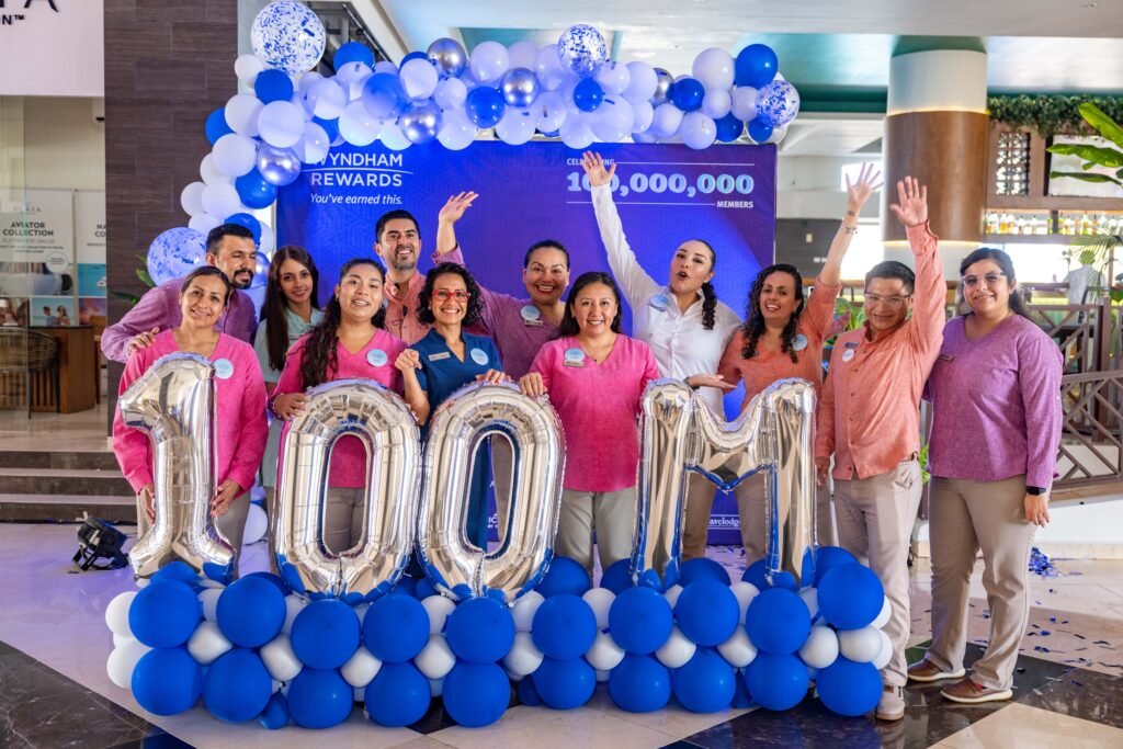 Feier der 100 Millionen WR Mitglieder (c) Wyndham Hotels & Resorts