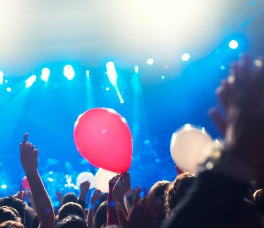 Bieten und gewinnen: BST Hyde Park 2023 mit ALL Limitless Experience - BST Hyde Park x ALL x The Savoy Hotel - London - 2023