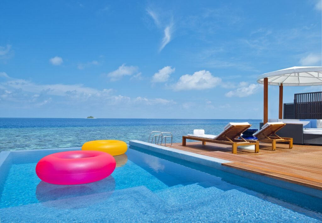 W Maldives - Fabulous Overwater Villa (c) Marriott International