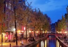 3.000 Bonuspunkte sichern: Entdecke Amsterdam oder Brüssel mit Marriott Bonvoy Buche jetzt einen Aufenthalt von mindestens 2 Nächten in einem Marriott Bonvoy Hotel in Amsterdam oder Brüssel und sichere dir satte 3.000 Bonuspunkte.