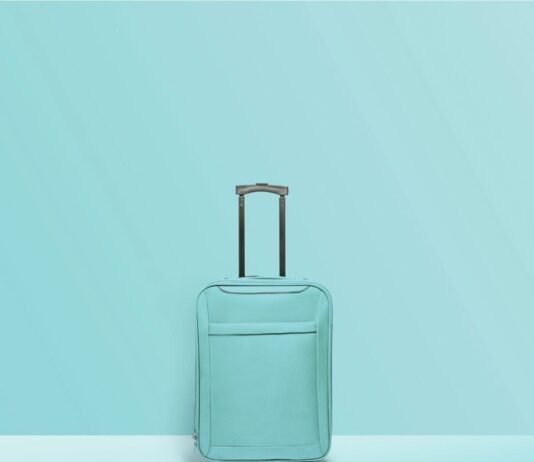 Ärger mit dem Reisegepäck? So behältst du die Kontrolle! Verliere nie wieder die Kontrolle über dein Gepäck! Tipps für stressfreie Reisen mit Flugzeug, Bus und Bahn.