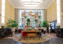 Doppelte Punkte bei BahnBonus und Leonardo Hotels Leonardo Royal Hotel Berlin Alexanderplatz Lobby (c) Leonardo Hotels Central Europe