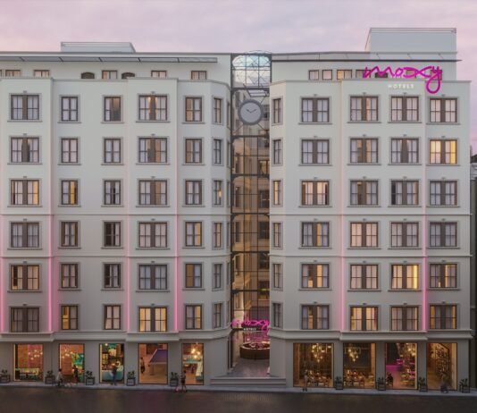 3.000 Marriott Bonvoy Punkte warten auf dich in Moxy Hotels Vom 1. Januar bis zum 25. März 2025 kannst du in Moxy Hotels pro Übernachtung bis zu 3.000 Marriott Bonvoy Punkte sammeln / Bild: Moxy Istanbul Beyoglu - Rendering. © Marriott International