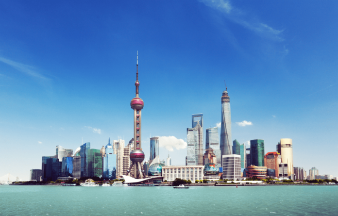 Shanghai_skyline-min Bei einer Buchung von mindestens drei aufeinanderfolgenden Nächten gibt es 35 Prozent Rabatt sowie 3.000 Wyndham Rewards Bonuspunkte.