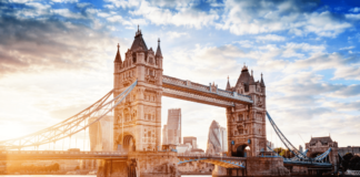 Einreise nach Großbritannien jetzt teurer durch neue ETA-Gebühr Für die Einreise nach Großbritannien gelten neue Einreisebestimmungen, die du unbedingt beachten solltest.