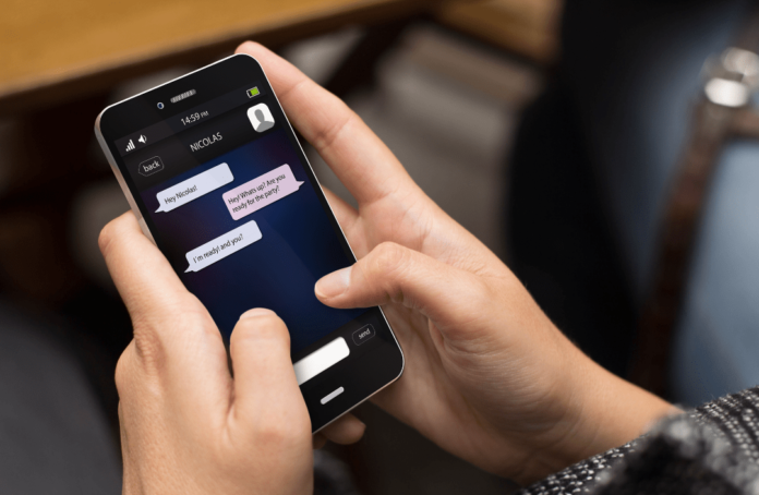 Flug_Chat-min Lufthansas kostenloser Chat ist auf Langstreckenflügen verfügbar – Nachrichten & Fotos gratis senden, egal in welcher Reiseklasse.