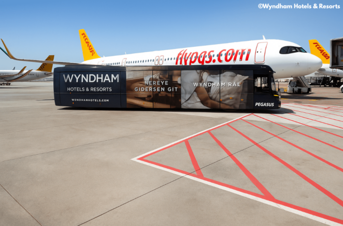 Wyndham-und-Pegasus-Kooperation Wyndham und Pegasus Kooperation: Punkte übertragen und Flüge sowie Extras mit BolBol buchen – jetzt mit dreifachen Punkten starten.