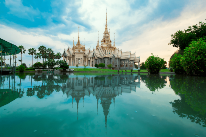 10 % Rabatt in Thailand für Marriott Bonvoy Mitglieder – buche bis 30. September 2025 und sammle Punkte beim Aufenthalt.