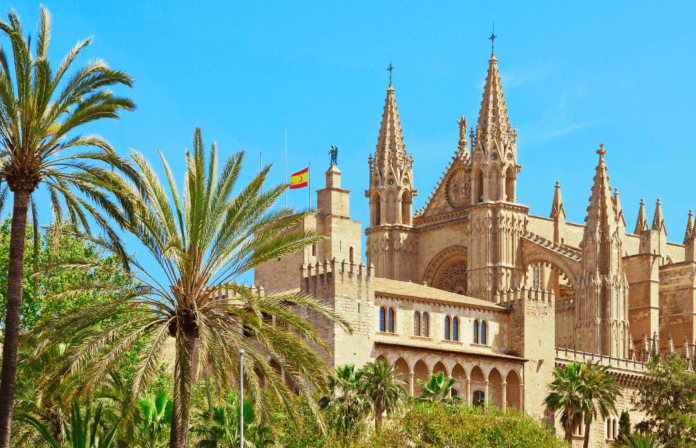 Mit der neuen Aktion von ALL – Accor Live Limitless bekommst du 1.500 Accor Punkte für Aufenthalte in Spanien und Portugal.