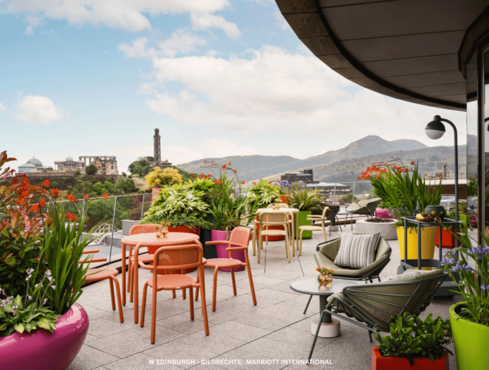 W_Hotel_Edinburgh Sichere dir 10.000 Bonuspunkte bei ausgewählten Marriott Luxusmarken.