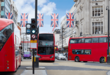 DISCOVERY Dollar Bonusaktion: Bis zu 500 D$ in London Buche 2 Nächte oder mehr und sammle bis zu 500 D$ Extra-Prämien bei der Cheval Collection.