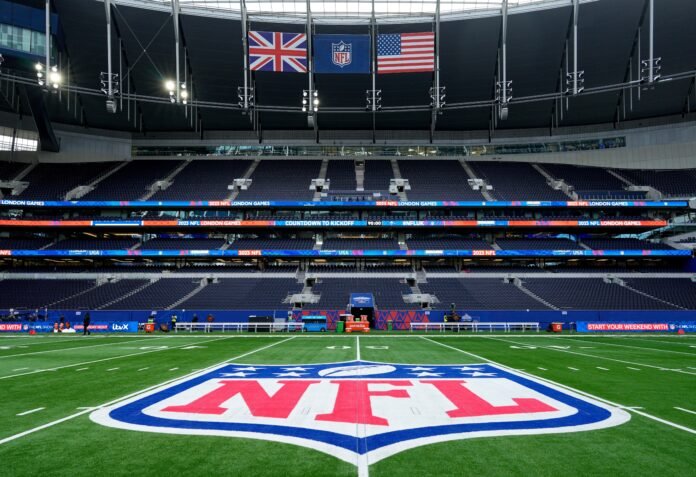 25-Marriott_NFL_Keysakes_-min Mit den Keysakes eine Nacht im Levi’s Stadium gewinnen und das größte Football-Event hautnah erleben. Copyright © Marriott International