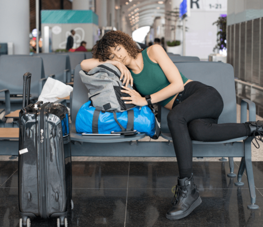 Lufthansa Studententarif: Weltweit günstig unterwegs Lufthansa Studententarif ist ein neuer Flugtarif für Studierende mit zusätzlichen Vorteilen und günstigeren Konditionen weltweit.