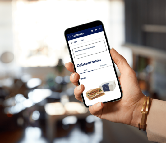 Culinary Journey Lufthansa – das neue Menü-Erlebnis an Bord Die Culinary Journey Lufthansa macht das Essen vor dem Flug einfacher – Menüs und Getränke bequem vorbestellen und genießen. Bildquelle: Lufthansa