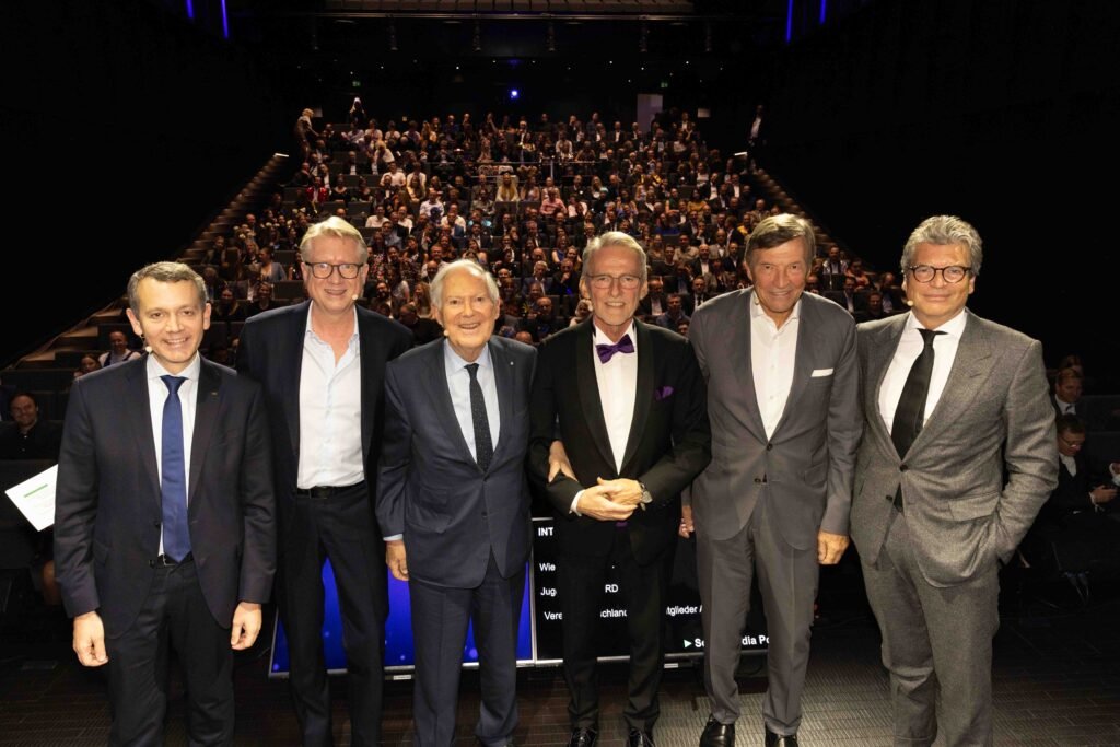 Gründerpanel beim PAYBACK Jubiläum mit Persönlichkeiten aus Handel, Industrie und Wirtschaft.