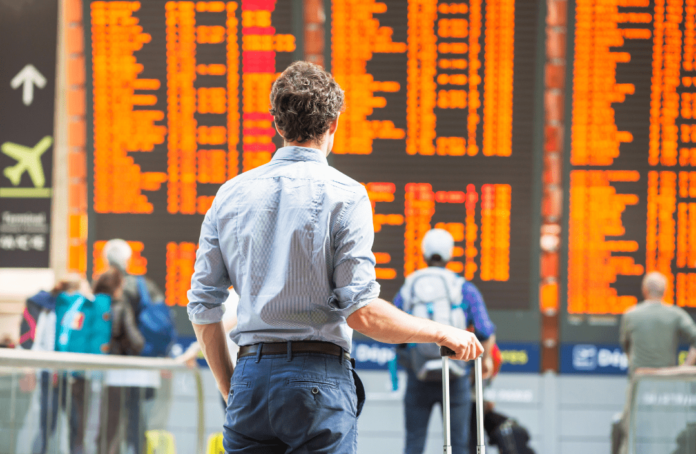 Flugverspätung-min Airlines mit Verspätungen bleiben 2025 ein Problem in Europa. Eine Analyse von Flightright zeigt betroffene Airlines.