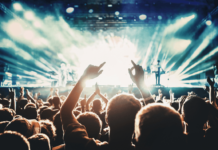 Flying Blue Experiences startet mit exklusiven Events in Paris Flying Blue Experiences erweitert das Meilenprogramm von Air France und KLM. Für wen sich das lohnt und wo die Grenzen liegen.