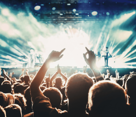 Flying Blue Experiences startet mit exklusiven Events in Paris Flying Blue Experiences erweitert das Meilenprogramm von Air France und KLM. Für wen sich das lohnt und wo die Grenzen liegen.