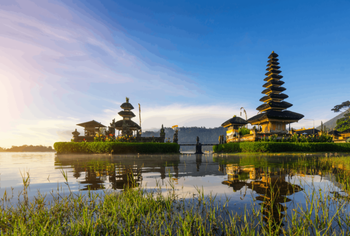 Mit einem KLM Gutschein gibt es 60 Euro Rabatt auf Langstreckenflüge ab Deutschland nach Asien und Afrika.