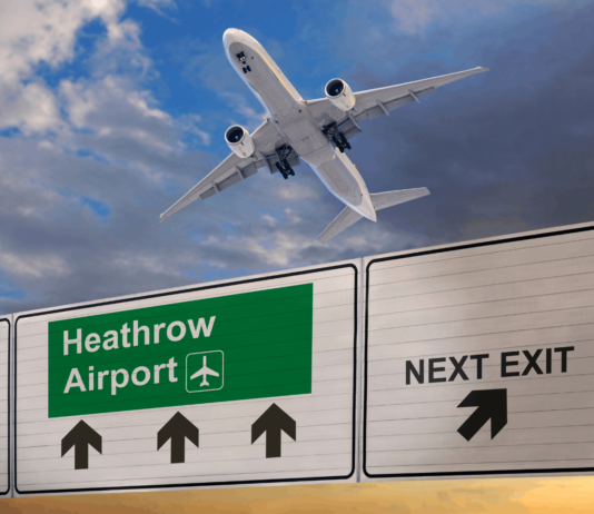 Neue Handgepäck-Regel am Flughafen Heathrow Am Flughafen Heathrow ändert sich die Sicherheitskontrolle deutlich. Was jetzt im Handgepäck erlaubt ist, überrascht viele Reisende.