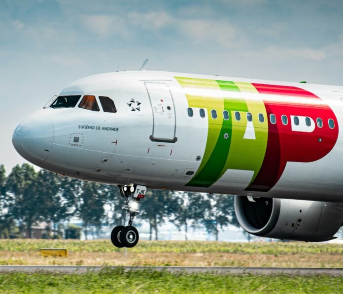 Meilen sammeln und einlösen dank erneuerter Kooperation jetzt wieder möglich. Foto von Isaac Struna auf Unsplash