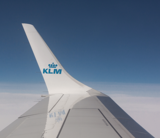 Air France-KLM Flugplan wird angepasst und gezielt erweitert Air France-KLM passt den Flugplan an und baut wichtige Strecken aus. Gleichzeitig verändert sich das Netzwerk – das solltest du jetzt wissen.