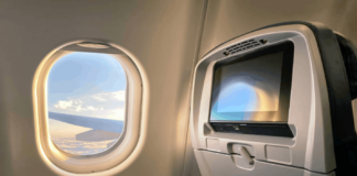 Lufthansa Sitzplatzgebühr gilt jetzt auch auf Langstrecken Lufthansa hat ihre Regeln für Sitzplatzwechsel auf Langstrecken angepasst.