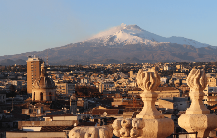 Atna_in_Italien Vulkanausbruch in Italien sorgt für Flugausfälle und Reiseprobleme.