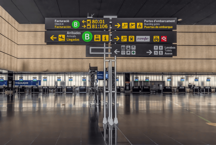 Flughafen_Barcelona_El_Prat Reisende müssen sich auf Verspätungen und Flugausfälle einstellen.