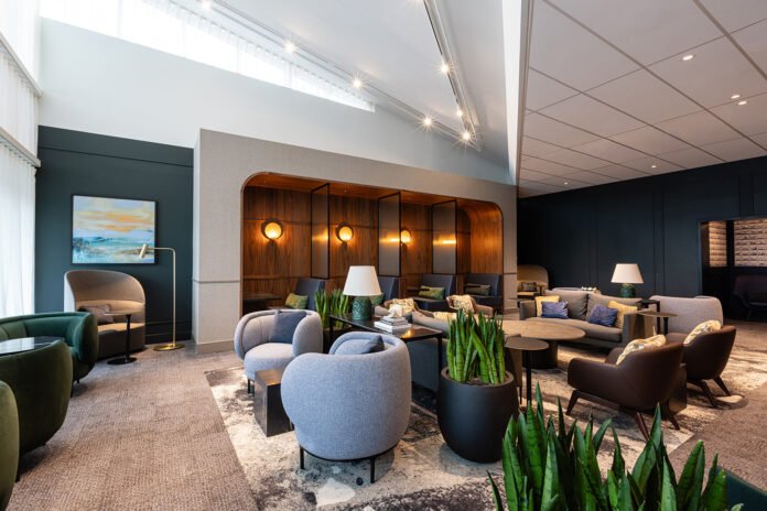 Amex Centurion Lounge Schiphol Amsterdam Die neue Lounge verbindet Komfort mit niederländischem Design. Foto: Barbara Kieboom