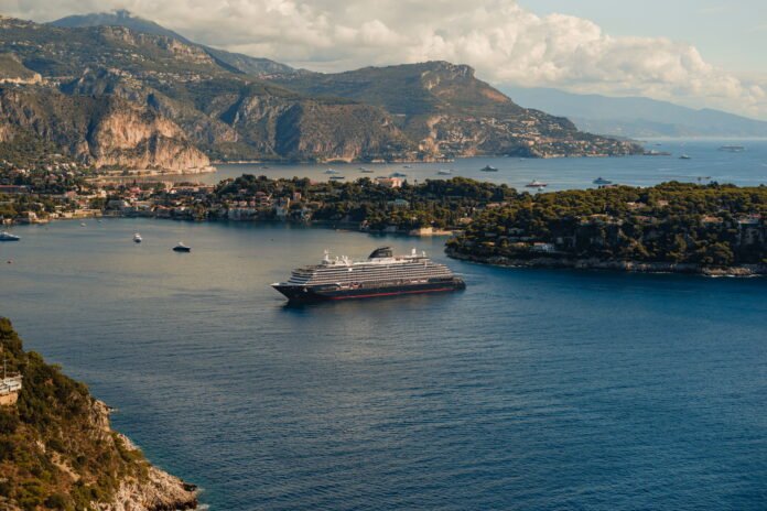 Explora-Journeys_EXPLORA-II-Ship Hilton Honors startet exklusive Partnerschaft mit Explora Journeys! Bildquelle: © 2026 Hilton